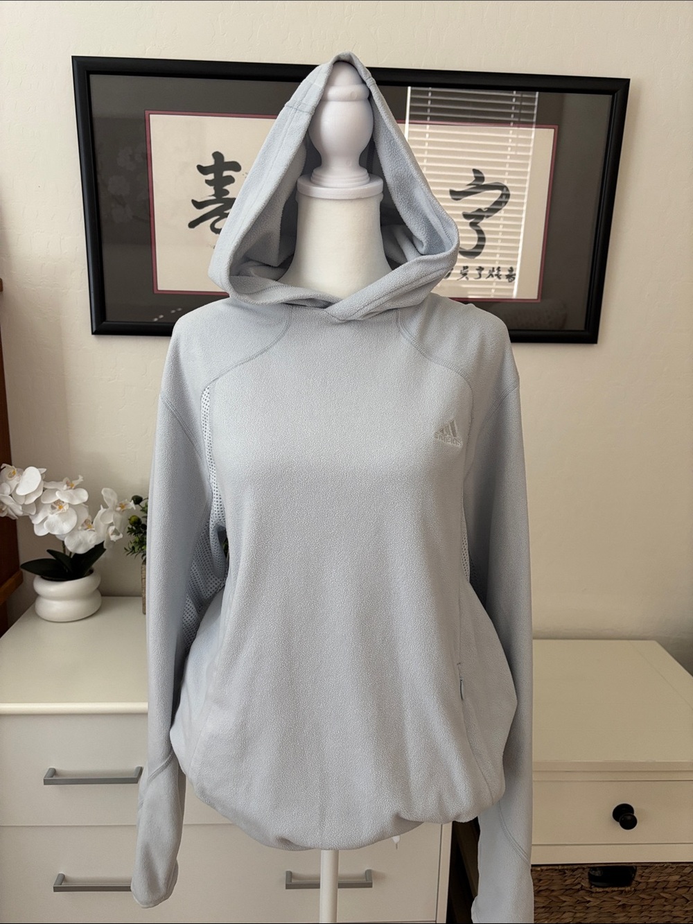 Adidas Women’s Light Gray Hooded Pullover Sweatshirt